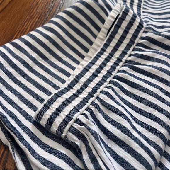 Theory Navy Striped Straight Linen Like Pants, Size Small - Picture 11 of 11